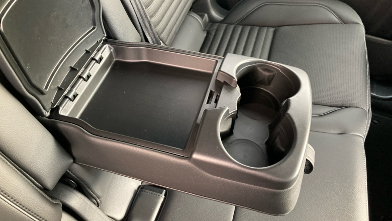 Land Rover Discovery Sport 2.0 D200 Dynamic SE 5dr Auto [5 Seat] Diesel Station Wagon